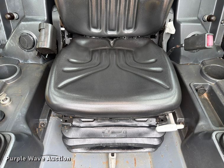 image for item YA4260 2022 Takeuchi TL10V2 tracked skid steer loader