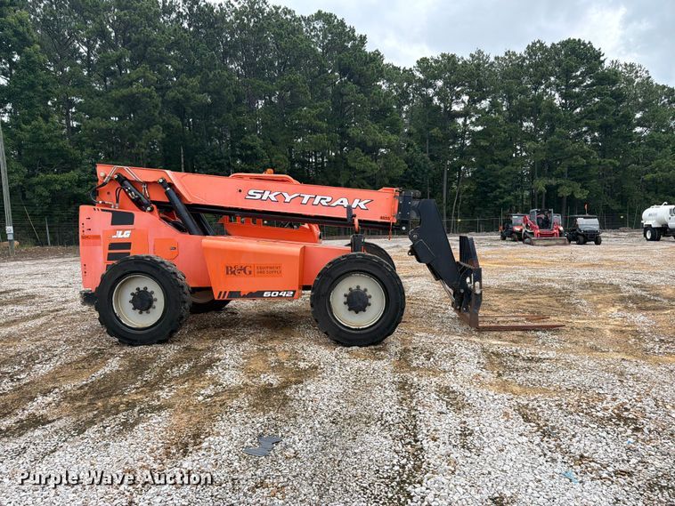image for item YA4261 2019 JLG 6042 telehandler