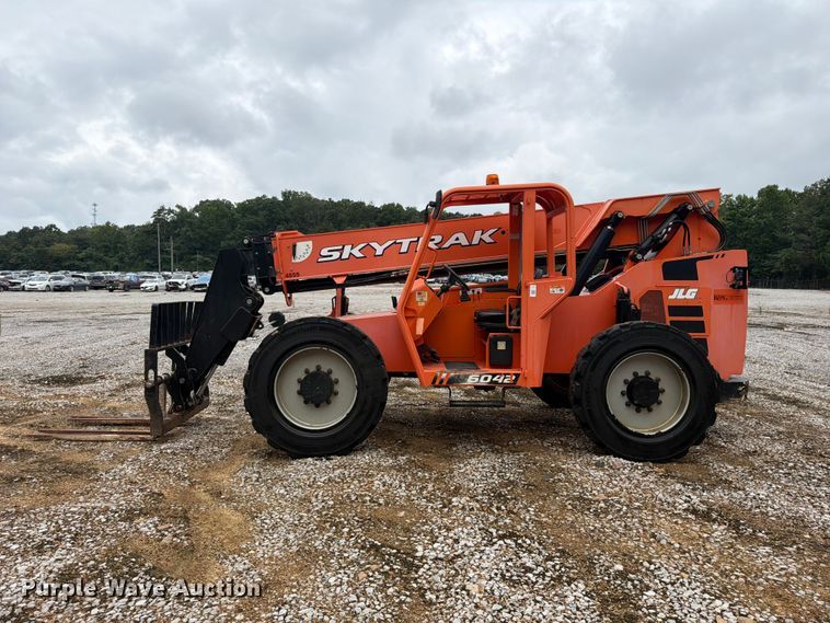 image for item YA4261 2019 JLG 6042 telehandler