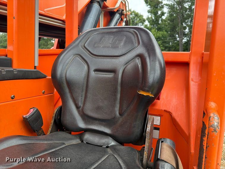 image for item YA4261 2019 JLG 6042 telehandler