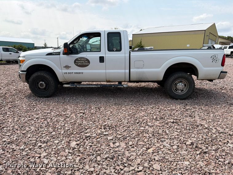 image for item YA4283 2013 Ford F350 Super Duty Ext. Cab pickup truck