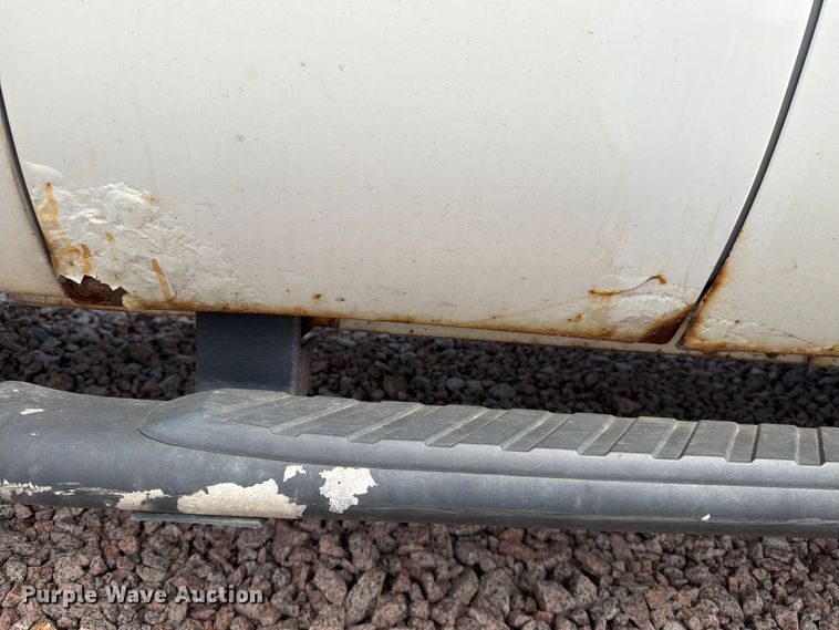 image for item YA4283 2013 Ford F350 Super Duty Ext. Cab pickup truck