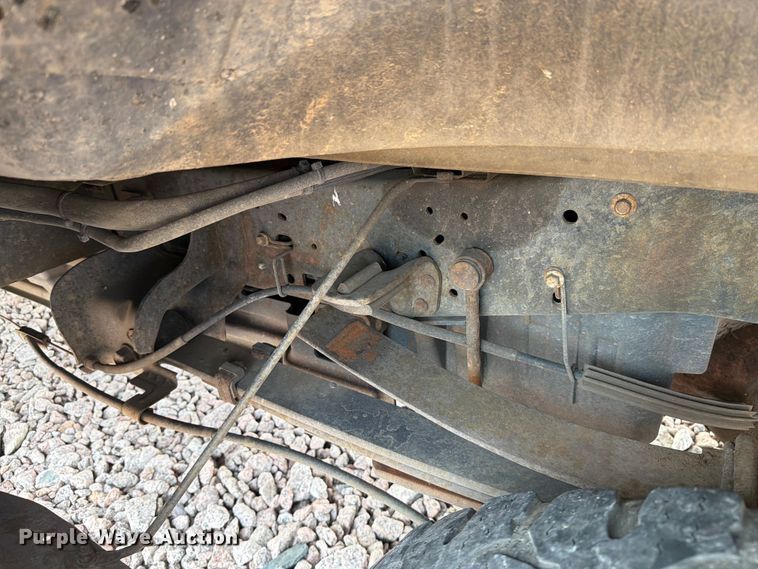image for item YA4283 2013 Ford F350 Super Duty Ext. Cab pickup truck