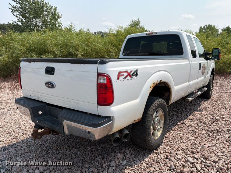 image for item YA4284 2015 Ford F350 Super Duty Ext. Cab pickup truck