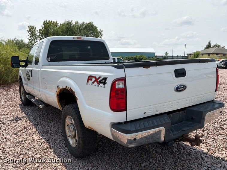 image for item YA4284 2015 Ford F350 Super Duty Ext. Cab pickup truck