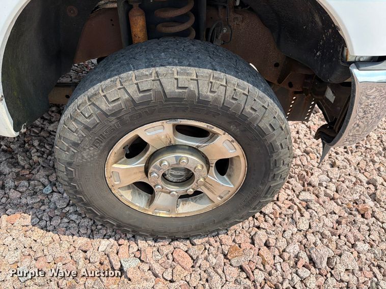 image for item YA4284 2015 Ford F350 Super Duty Ext. Cab pickup truck