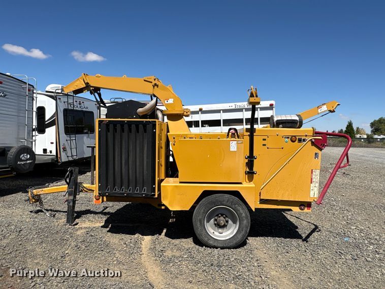 image for item YA4487 2020 Vermeer BC1800XL wood chipper