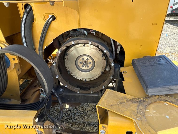 image for item YA4487 2020 Vermeer BC1800XL wood chipper