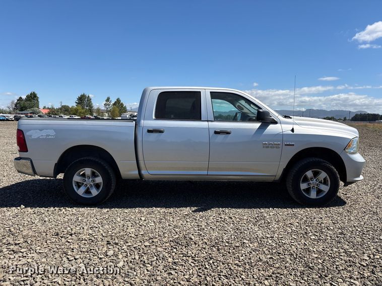 image for item YA4494 2017 RAM 1500 Crew Cab pickup truck