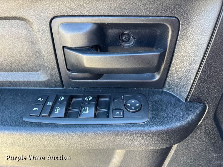 image for item YA4494 2017 RAM 1500 Crew Cab pickup truck