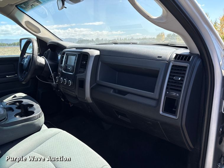 image for item YA4494 2017 RAM 1500 Crew Cab pickup truck