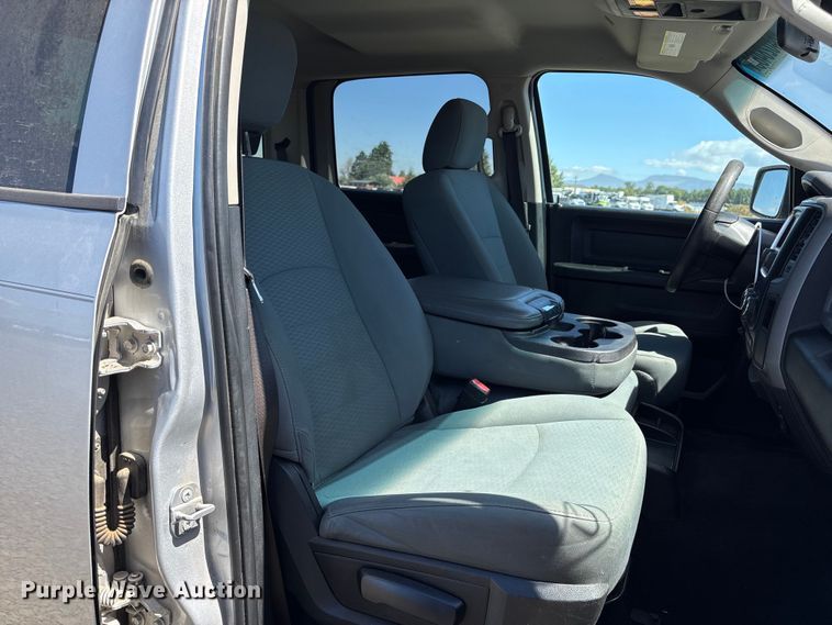 image for item YA4494 2017 RAM 1500 Crew Cab pickup truck
