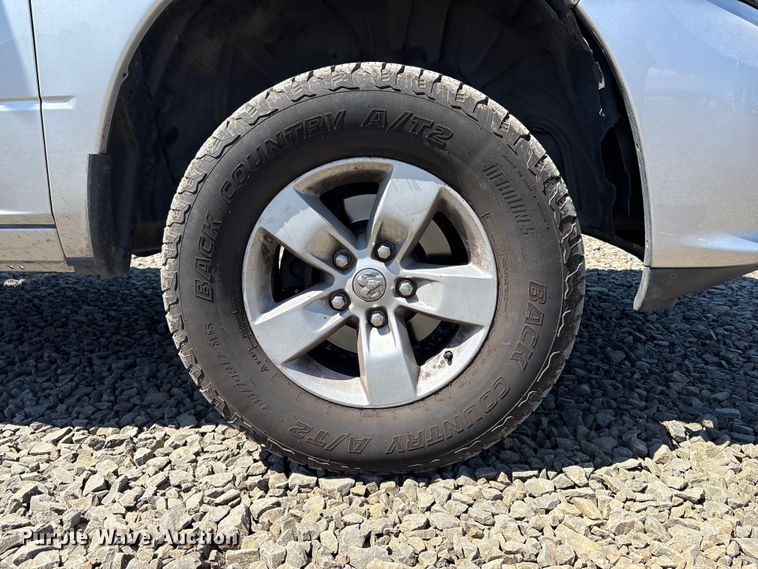 image for item YA4494 2017 RAM 1500 Crew Cab pickup truck