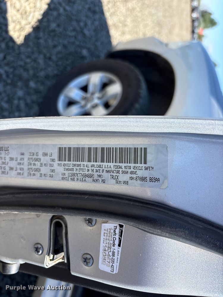 image for item YA4494 2017 RAM 1500 Crew Cab pickup truck