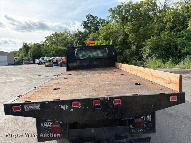 image for item DQ7838 2006 Ford F650 Super Duty Crew Cab flatbed truck