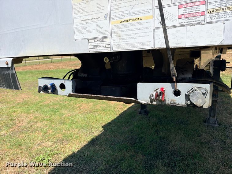 image for item DU1521 2016 Clement ADW3947 end dump trailer