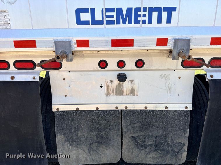 image for item DU1521 2016 Clement ADW3947 end dump trailer