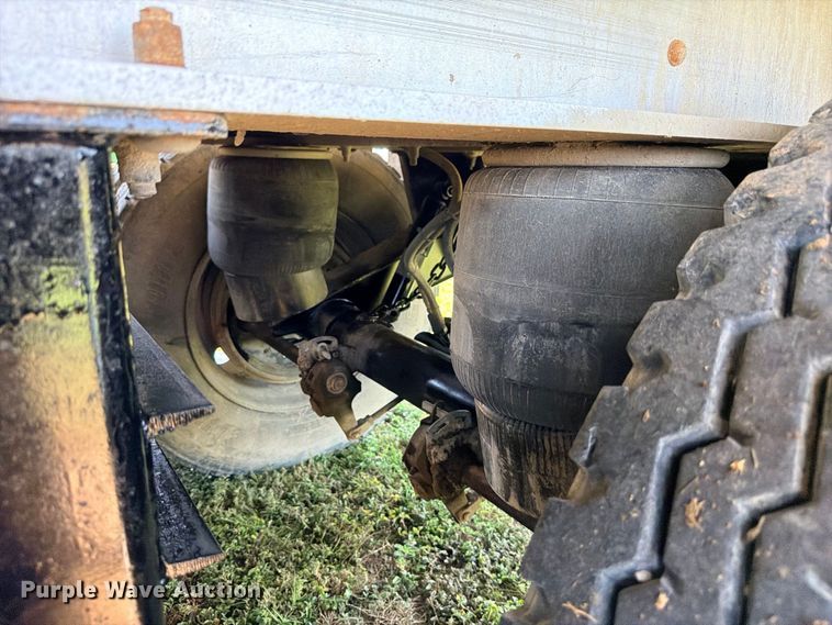 image for item DU1521 2016 Clement ADW3947 end dump trailer