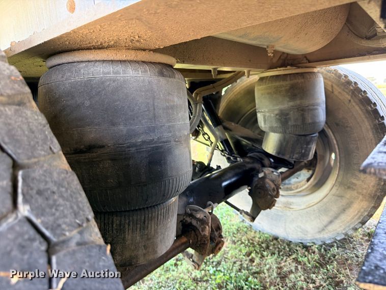 image for item DU1521 2016 Clement ADW3947 end dump trailer