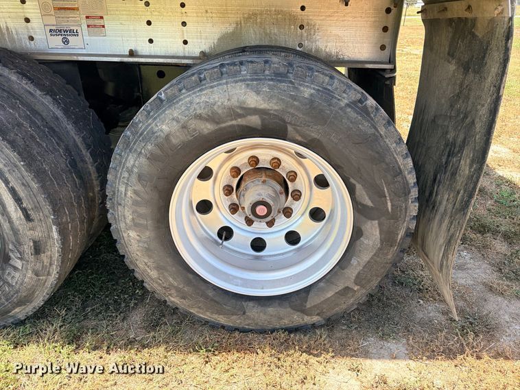 image for item DU1521 2016 Clement ADW3947 end dump trailer
