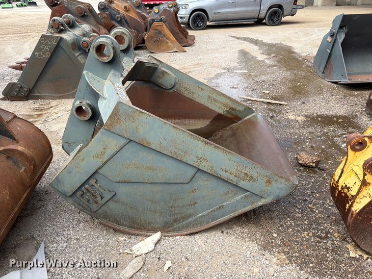 image for item DU8014 EBI excavator dredge bucket