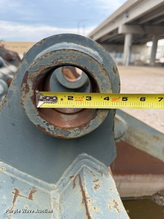 image for item DU8014 EBI excavator dredge bucket