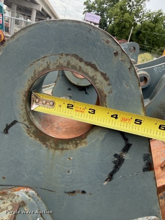 image for item DU8014 EBI excavator dredge bucket