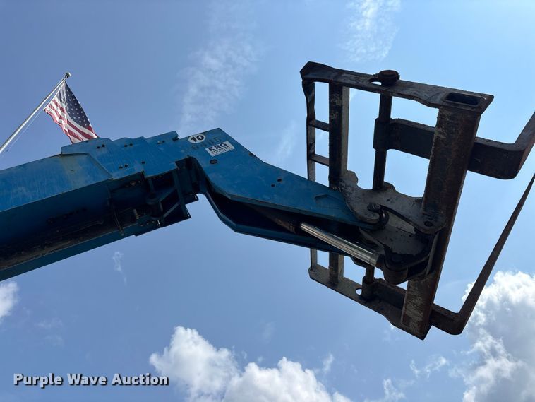 image for item DV7259 2012 Genie GTH-1056 telehandler