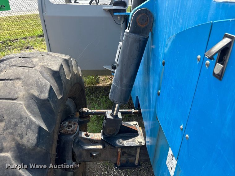 image for item DV7259 2012 Genie GTH-1056 telehandler