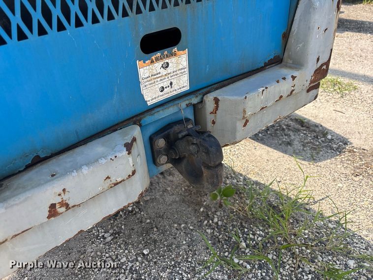 image for item DV7259 2012 Genie GTH-1056 telehandler