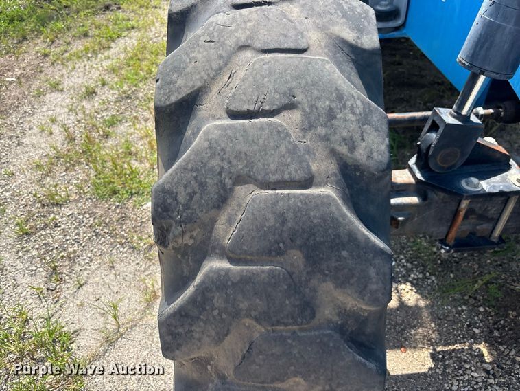 image for item DV7259 2012 Genie GTH-1056 telehandler