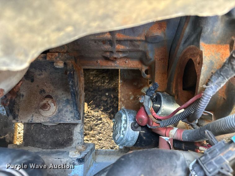 image for item DV7262 2015 Utilev UT25P forklift