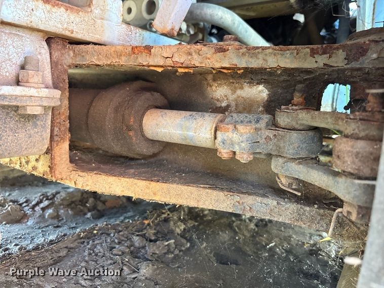 image for item DV7262 2015 Utilev UT25P forklift