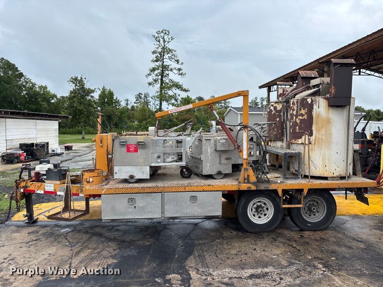 image for item DV7266 TomiHawk paint striper trailer