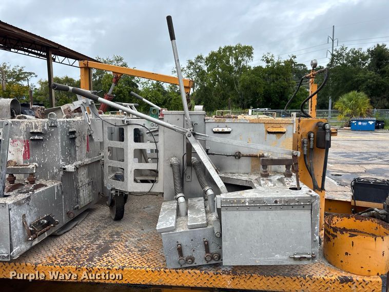 image for item DV7266 TomiHawk paint striper trailer