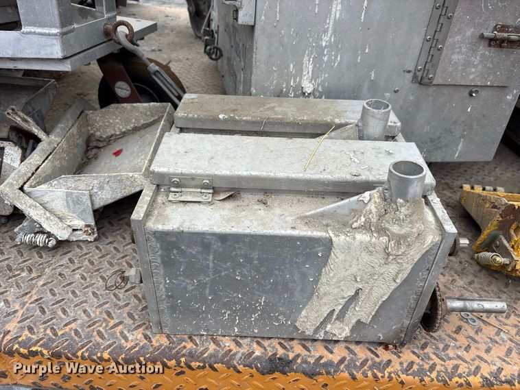 image for item DV7266 TomiHawk paint striper trailer