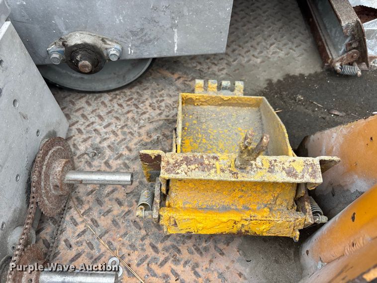image for item DV7266 TomiHawk paint striper trailer