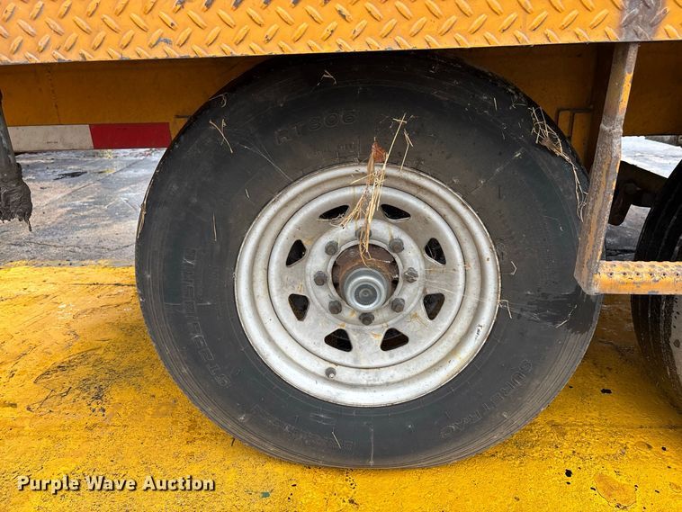 image for item DV7266 TomiHawk paint striper trailer