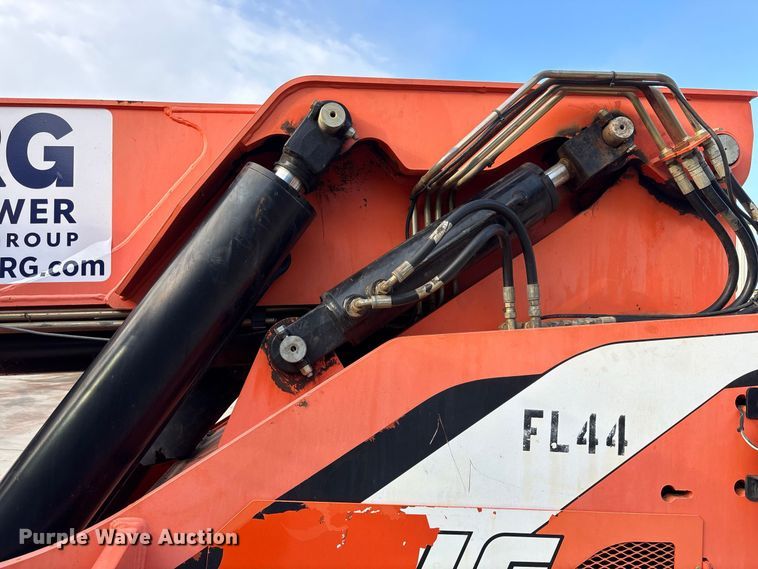 image for item DV7284 2014 SkyTrak 10054 telehandler