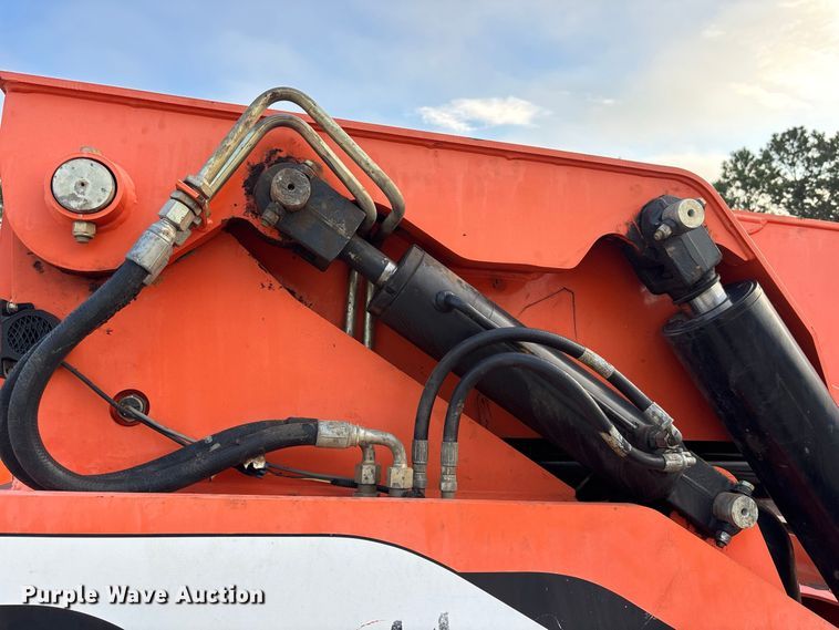 image for item DV7284 2014 SkyTrak 10054 telehandler
