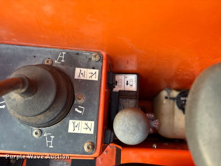image for item DV7284 2014 SkyTrak 10054 telehandler