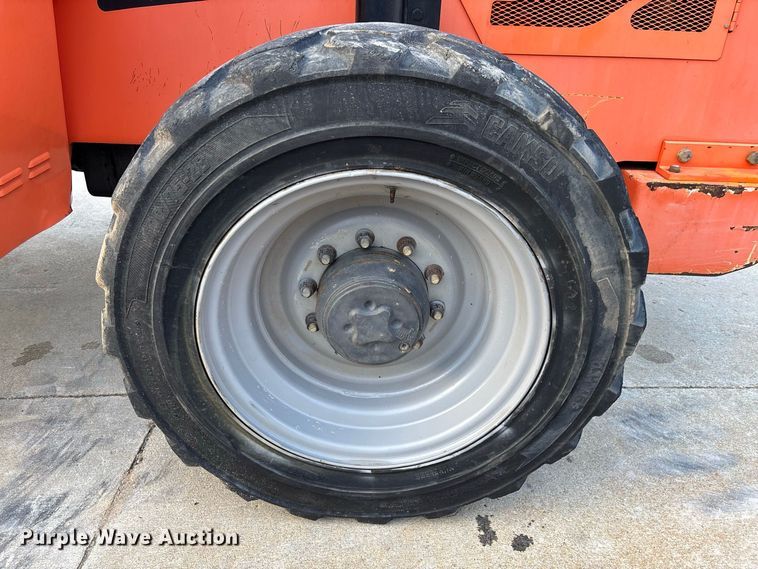 image for item DV7284 2014 SkyTrak 10054 telehandler