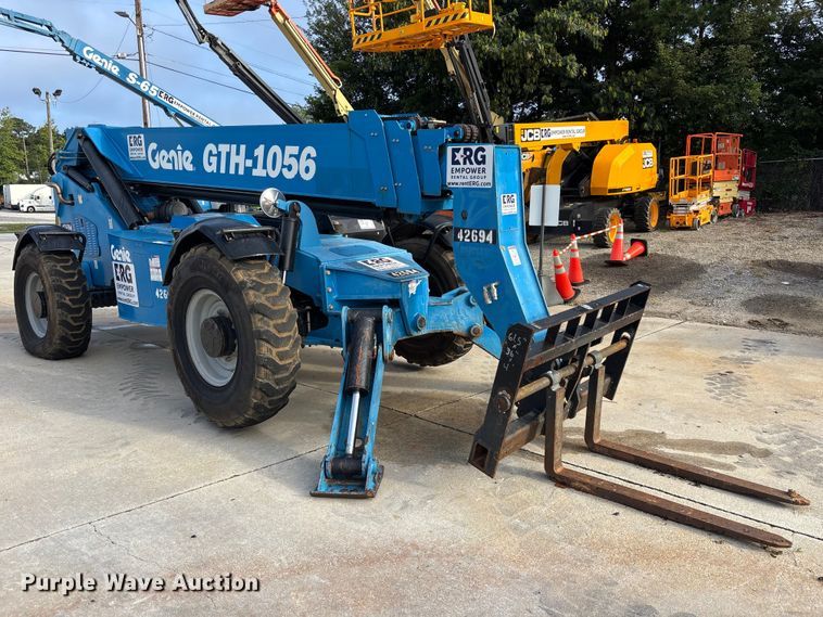image for item DV7285 2018 Genie GTH-1056 telehandler