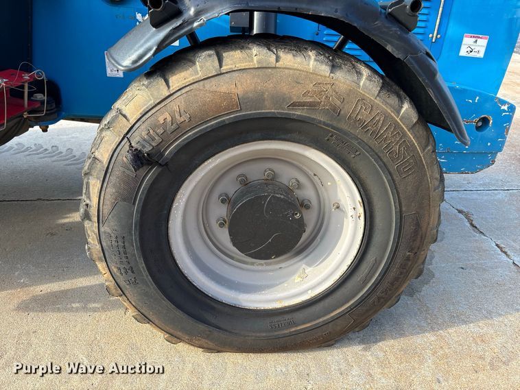image for item DV7285 2018 Genie GTH-1056 telehandler
