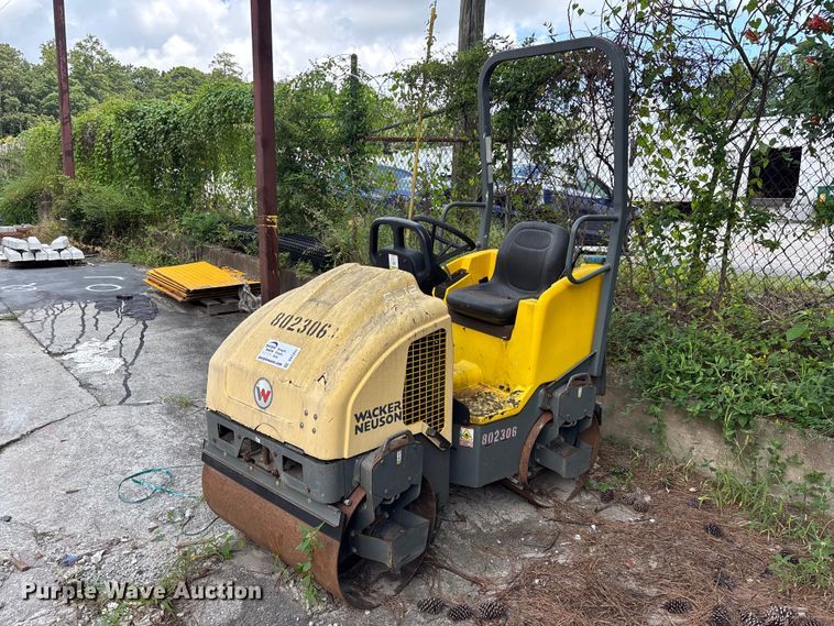Wacker Neuson RD12A double drum roller