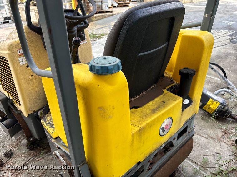image for item DV7291 Wacker Neuson RD12A double drum roller