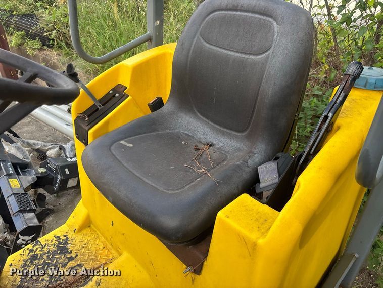 image for item DV7291 Wacker Neuson RD12A double drum roller