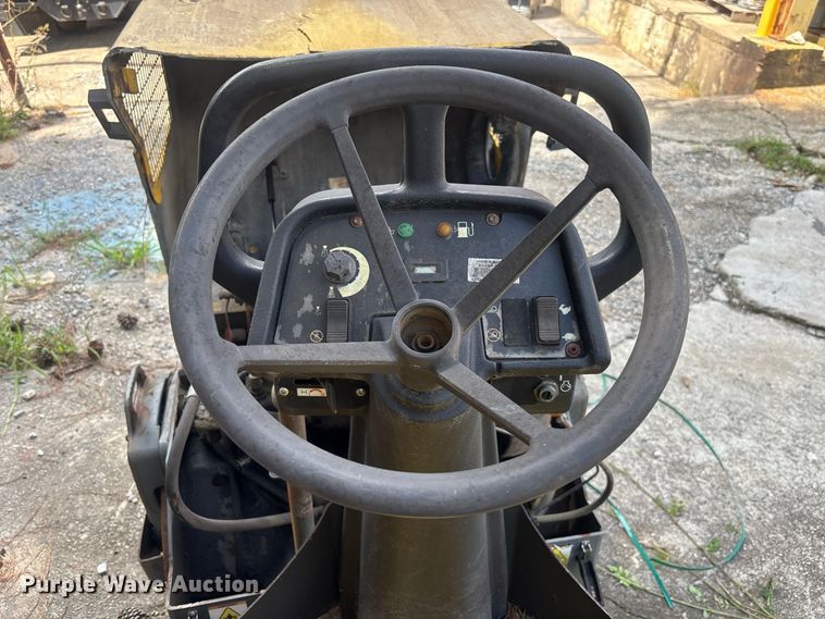 image for item DV7291 Wacker Neuson RD12A double drum roller