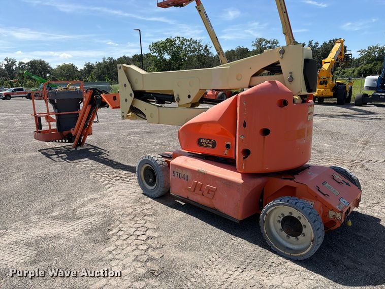 image for item DV7296 2013 JLG E400AJPN boom lift