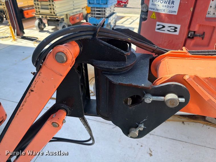 image for item DV7296 2013 JLG E400AJPN boom lift